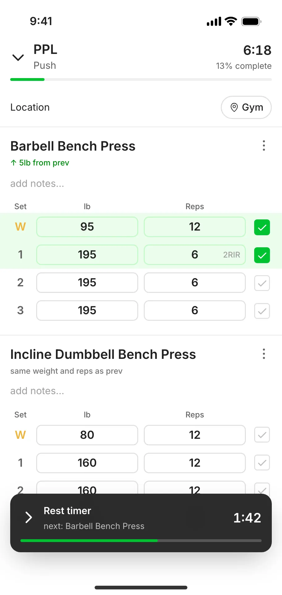 A SetRep workout in progress: Barbell Bench Press at 195 lb, up 5 lb from last session, with the rest timer running.